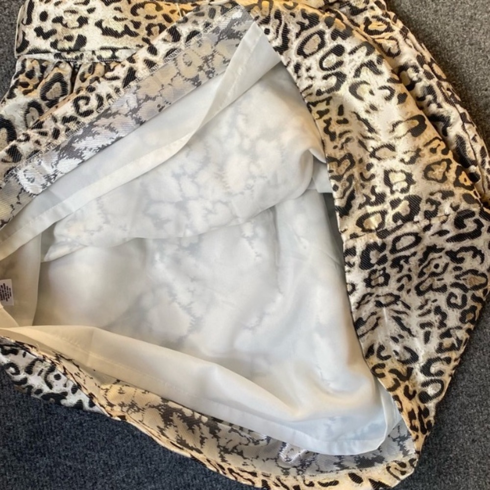 Crown & Ivy Animal Print Skirt -Cheetah Leopard Shine Bright Hol 2 - Picture 8 of 8
